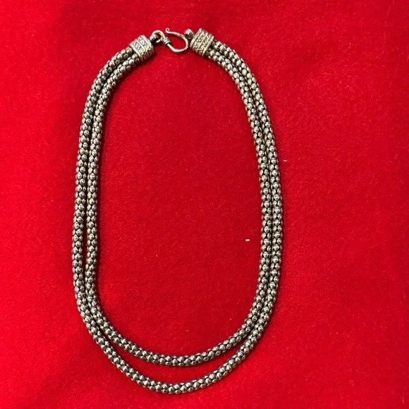 Elegant Sterling Silver Double Layer Necklace similar to Lagos - Picture 3 of 6